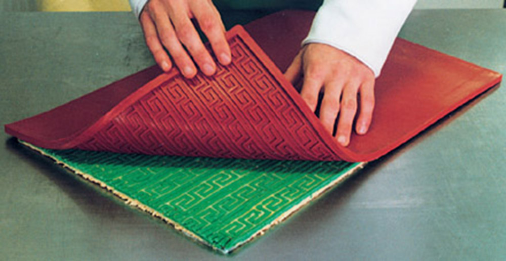 Использование бордюрного коврика для декора 4