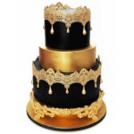 Стильный торт на золотой подложке_2
